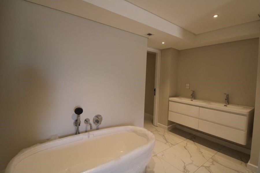4 Bedroom Property for Sale in Camps Bay Western Cape